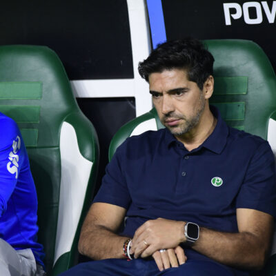Palmeiras empata em casa; Abel questiona cartão e pede mais eficiência
