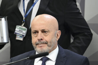 Perícia confirma falsificação de assinatura de Ana Hickmann em contrato de R mi