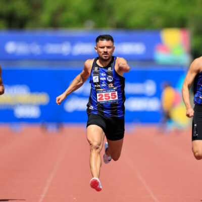 Petrúcio Ferreira faz 10s60 e conquista ouro nos 100m T47