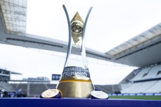 Quartas do Brasileiro Feminino começam com líderes em campo e VAR em ação