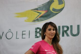 Tiffany Abreu critica CBV após proibição de mulheres trans no vôlei