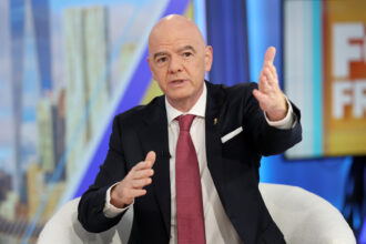 Três confederações criticam Infantino e ampliam crise na Fifa