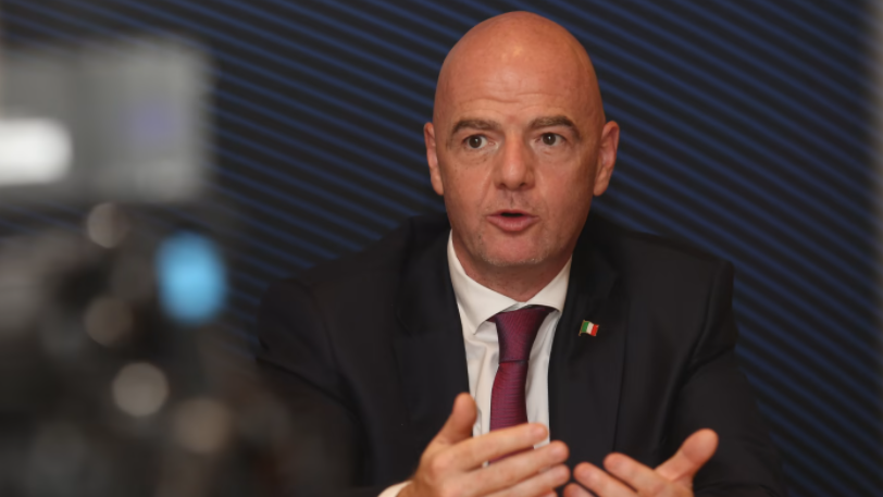 UEFA reprova Infantino e amplia pressão após recuo da FIFA
