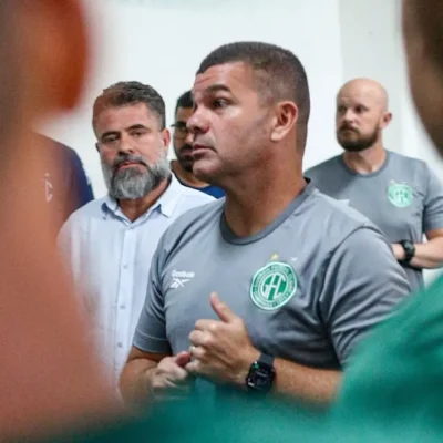 Umberto Louzer assume o Guarani e cobra união para vencer o Brusque
