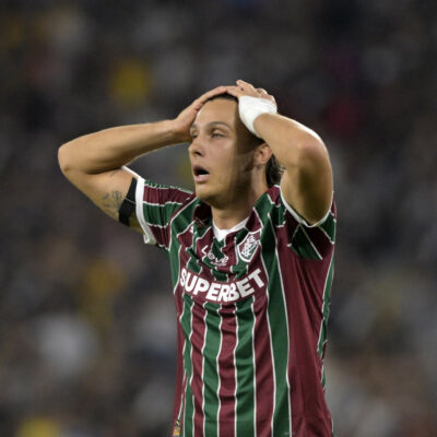 Vasco elimina Fluminense por 3 a 1 e avança às quartas da Copa do Brasil