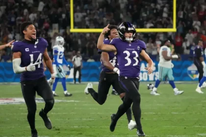 No último segundo, Baltimore Ravens batem Dallas Cowboys no Rio