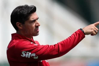 Abel Ferreira pode assumir comando do Sporting após pressão em Rui Borges