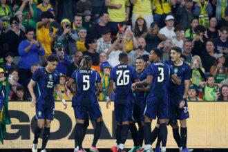 Ancelotti admite alternar 4-3-3 e 4-2-4 após vitória do Brasil