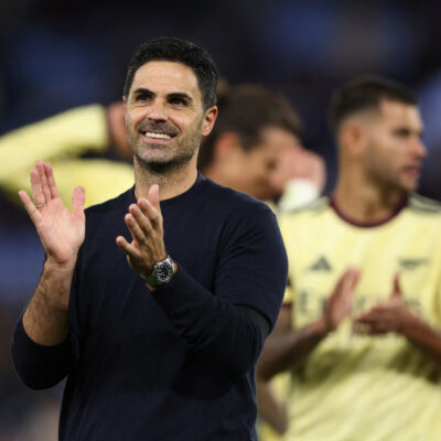 Arteta encena imprevistos e altera rotina para testar reações do Arsenal