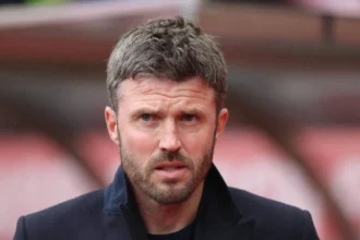 Carrick confirma: Zirkzee terá papel importante no United 2026/27