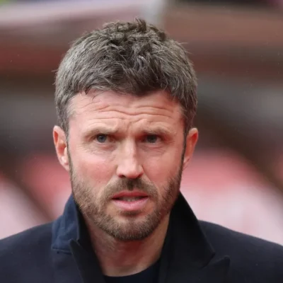 Carrick confirma: Zirkzee terá papel importante no United 2026/27