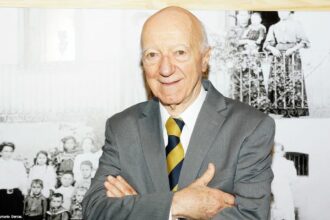 Claudio Carsughi morre aos 93; ícone do jornalismo esportivo
