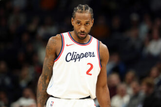 Clippers perdem cinco escolhas e recebem multa de US$30 mi da NBA