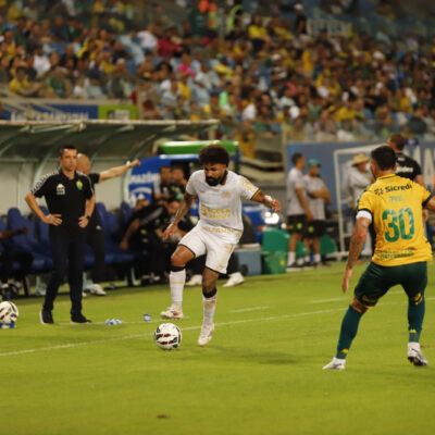 Cuiabá busca manter invencibilidade de seis jogos contra o Criciúma