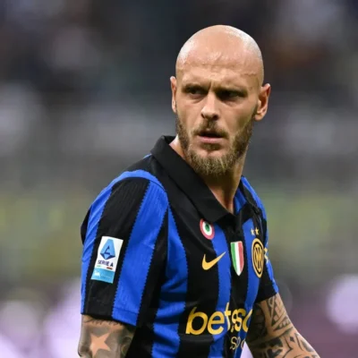 Dimarco pressiona a Inter por renovação e admite frustração