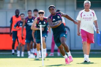 Endrick volta ao Real e pode atuar contra a Inter pela Champions