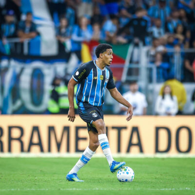 Grêmio reduz gastos, contrata titulares por R$8 mi e promove saídas