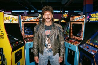 IA recria jogadores e técnicos em retratos dos anos 80