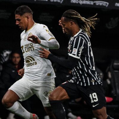 Marcinho decide na Neo Química: Chapecoense bate Corinthians por 2 a 1