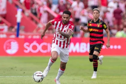 Náutico bate Sport por 3 a 1 nos Aflitos e ganha clássico na Série B