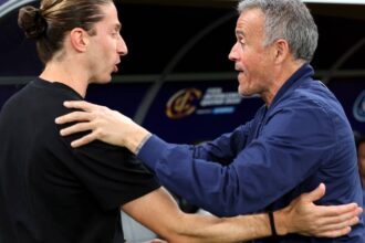 PSG encara Monaco no Parque dos Príncipes em reencontro entre treinadores