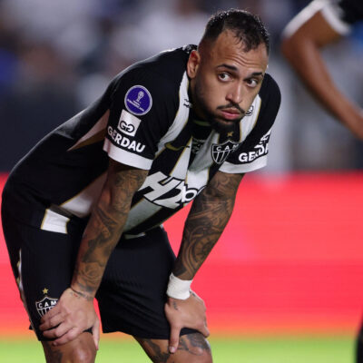Santos derruba Atlético-MG na Vila e abre vantagem nas quartas