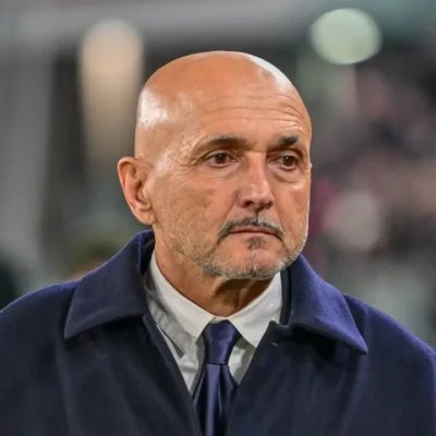 Spalletti aposta em Woltemade: 1,98m com técnica e faro de gol