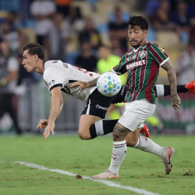 Vasco cria chances, falha e vê Fluminense vencer no Maracanã