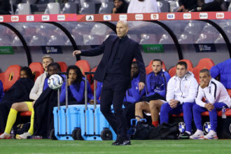 Zidane justifica ‘bicão’ após Olise decidir França x Bélgica