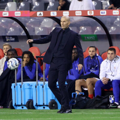 Zidane justifica ‘bicão’ após Olise decidir França x Bélgica