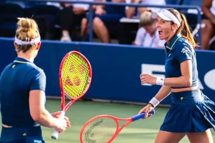 De olho na liderança: dupla de Stefani vence estreia no WTA de Wuhan