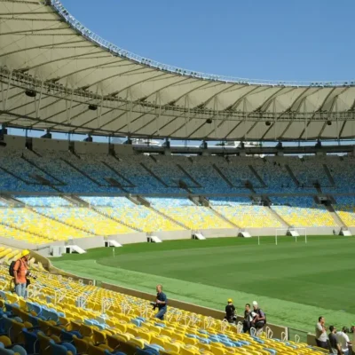 Justiça determina que Vasco e Boca Juniors joguem no Maracanã