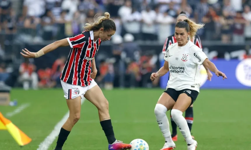 São Paulo e Corinthians decidem campeão brasileiro feminino de 2026