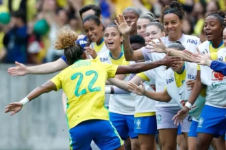 Seleção feminina faz 3 a 1 na Argentina em primeiro jogo no Beira-Rio