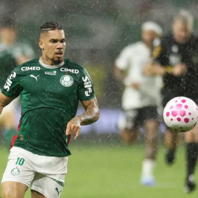 Abel cobra Paulinho e pede mais confiança após pênalti perdido