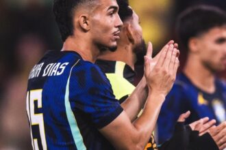 Arthur Dias brilha: de estreia conturbada ao gol e à Seleção