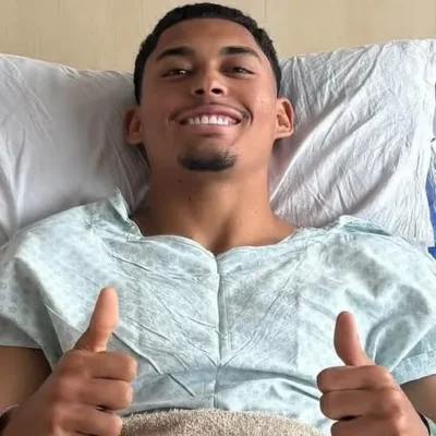 Athletico confirma sucesso da cirurgia de Claudinho; lateral inicia recuperação