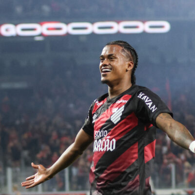 Athletico tenta recuperar Esquivel e Vargas antes do duelo com o Vitória