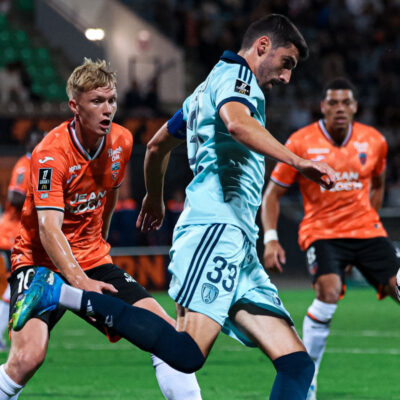 Bernardeau decide e Lorient supera Paris FC em casa