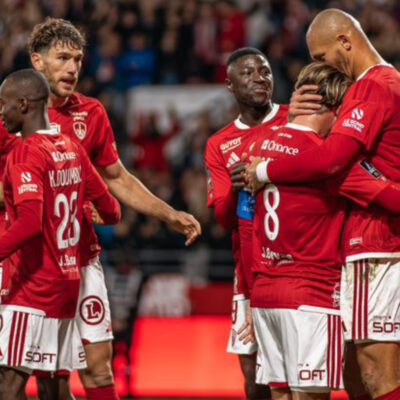 Brest arrasa Angers e faz 5 a 1 em casa pelo Francês