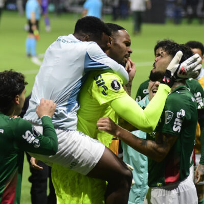 Carlos Miguel brilha, Palmeiras vence Fluminense nos pênaltis e vai à final