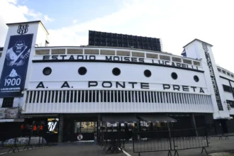 Com 345 torcedores, Ponte Preta fecha temporada com pior público da Série B