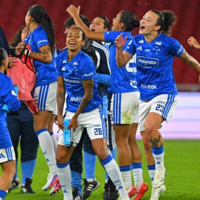 Corinthians e Cruzeiro decidem Libertadores Feminina em Quito