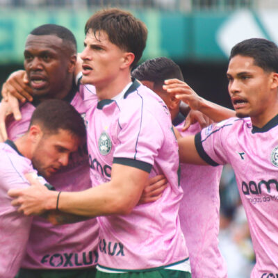 Coritiba tenta reação contra Atlético-MG na reta final do Brasileirão