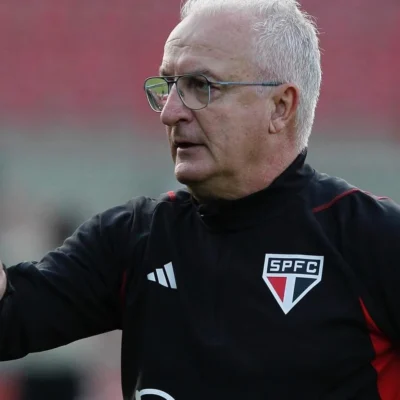 Dorival destaca volume de jogo e pede união após derrota do São Paulo