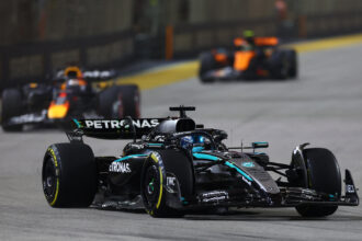 F1 vai a Singapura: pilotos se preparam para batalha noturna no Marina Bay
