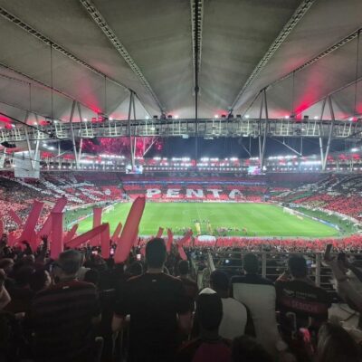 Flamengo lidera público e arrecadação entre clubes brasileiros na Libertadores