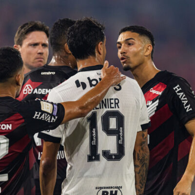 Gols nos acréscimos castigam Athletico e custam pontos na Série A