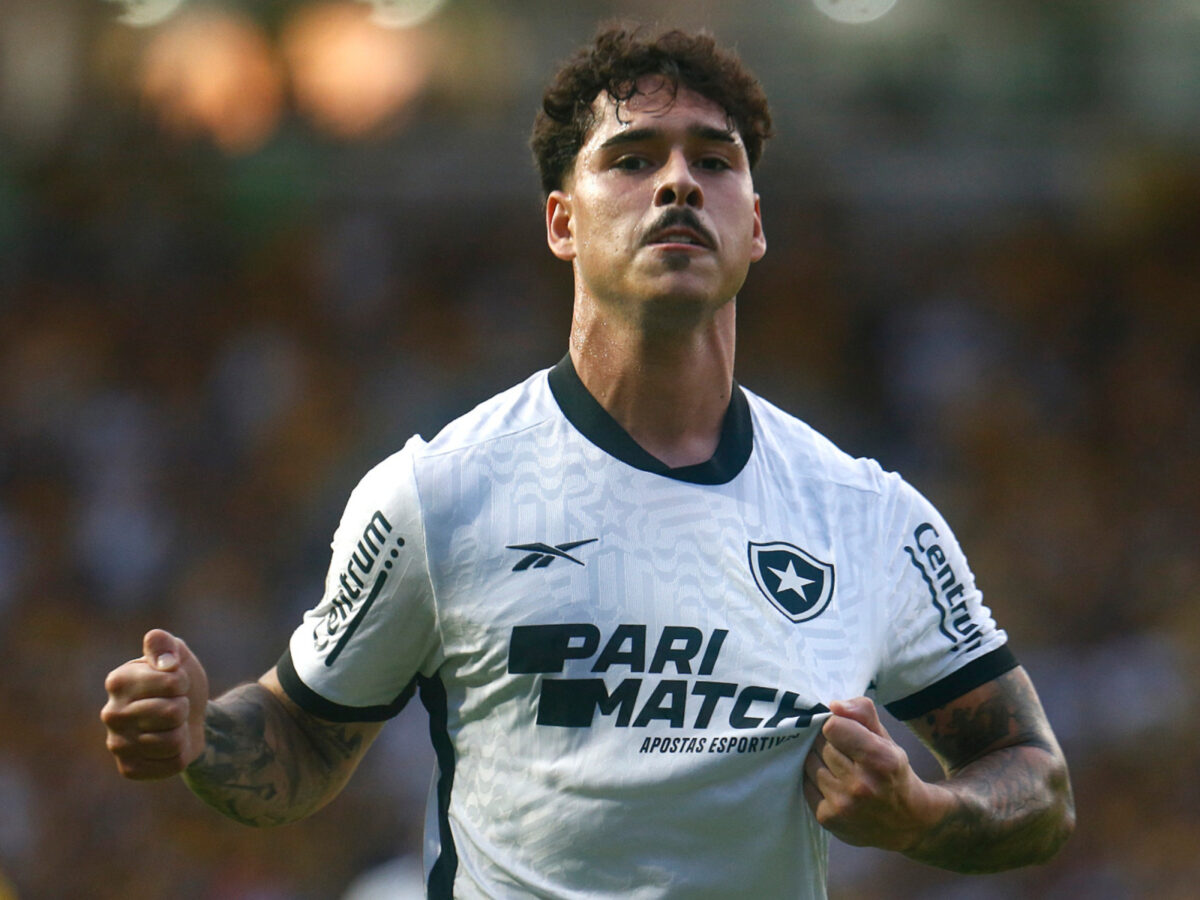 Halter decide com cabeceio, Dynamo vence Seattle e MLS bate recorde