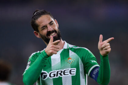 Isco decide e mantém o Betis 100% na Champions